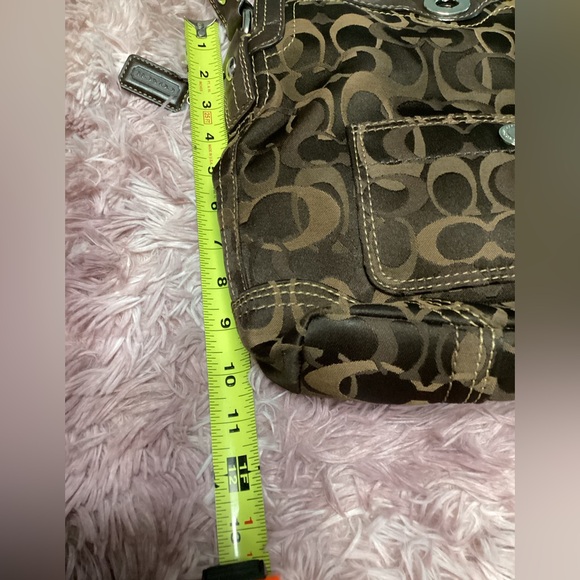 Coach Chelsea Hobo Bag - Picture 14 of 16